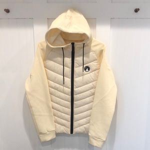 BRAND NEW WITH TAGS Zyia Active Courchevel Fleece Hybrid Jacket (M)